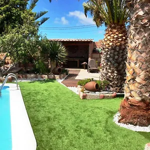 https://almendro-arico-viejo.tenerifehoteles.net